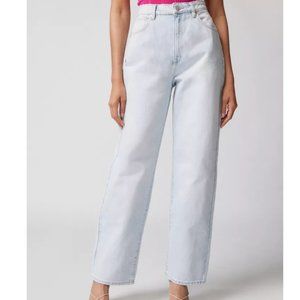 Abrand Straight Jeans - Carrie Jeans